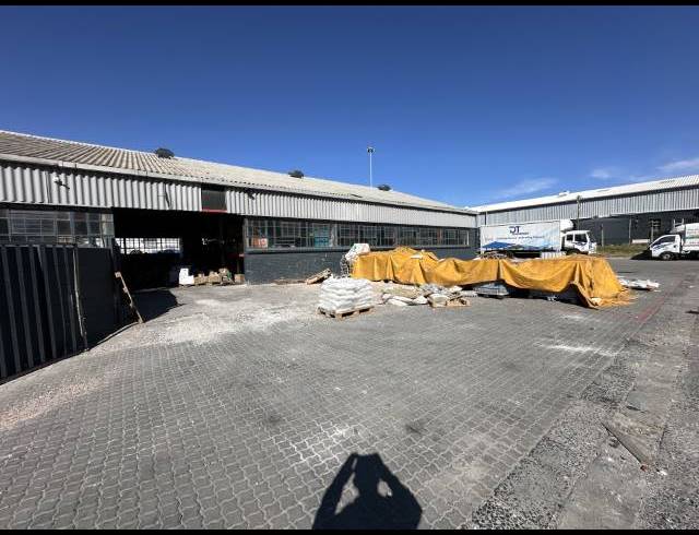1,000M² WAREHOUSE TO LET IN KRAAIFONTEIN INDUSTRIA